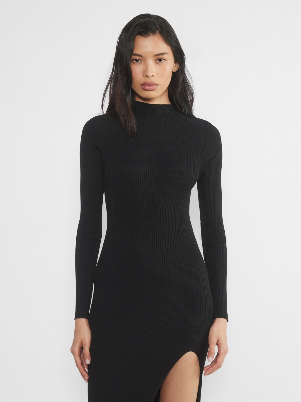 Black Ribbed Long-Sleeve Bodycon Dress